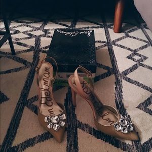 Mark Sling Back High Heel in Natural Raffia